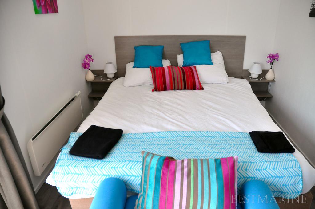 Bestmarine Waterchalets Flevo Marina Лелистад Стая снимка
